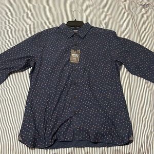 Van Heusen Never Tuck Button Down - NWT - Large